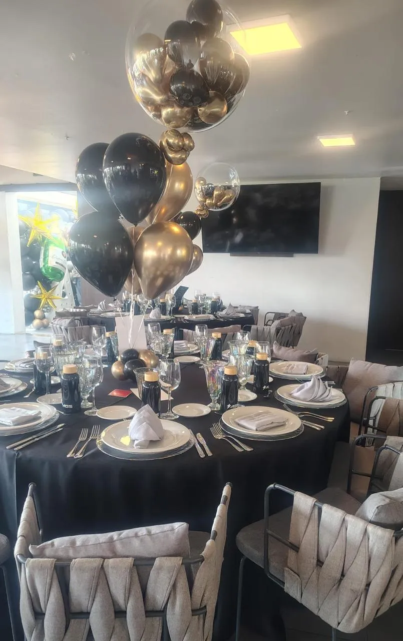 Decoración elegante en Deck One Polanco para boda o evento social premium en CDMX